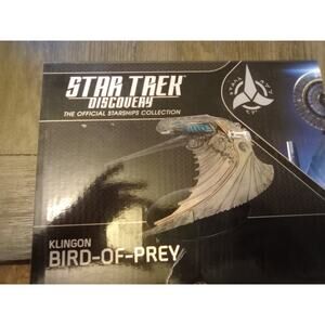 Eaglemoss Star Trek Discovery Klingon Bird of Prey with Collector Magazine #4